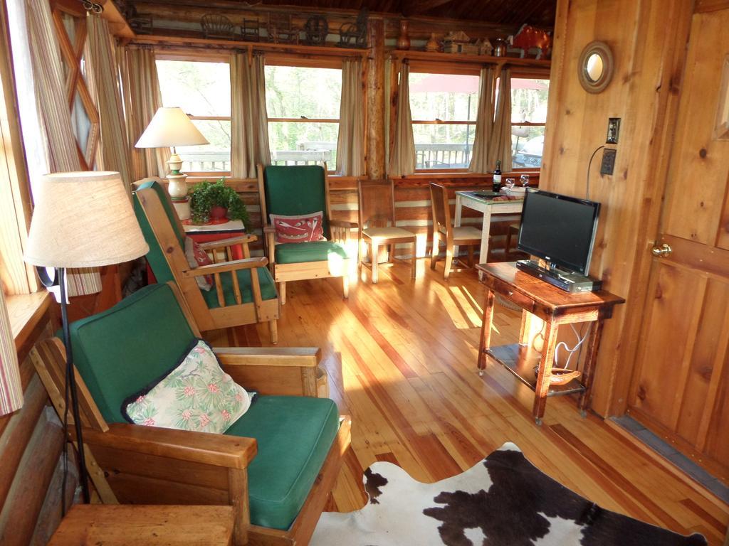 Lake Lucerne Treehouse Villa Eureka Springs Eksteriør billede