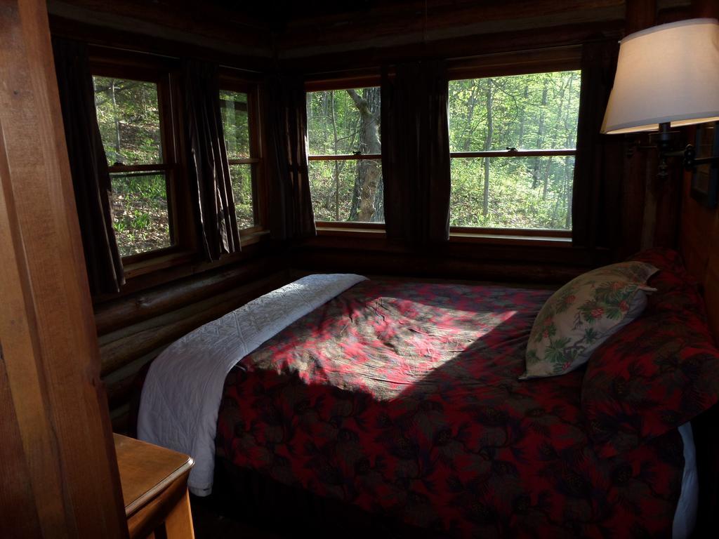 Lake Lucerne Treehouse Villa Eureka Springs Eksteriør billede
