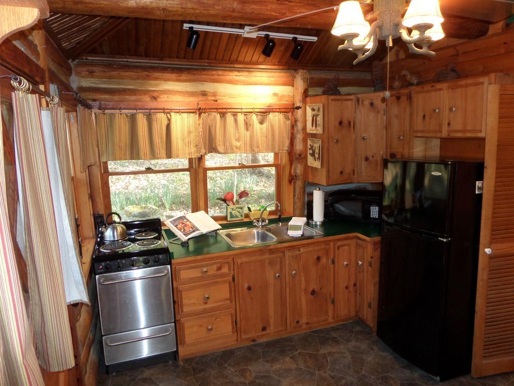 Lake Lucerne Treehouse Villa Eureka Springs Eksteriør billede