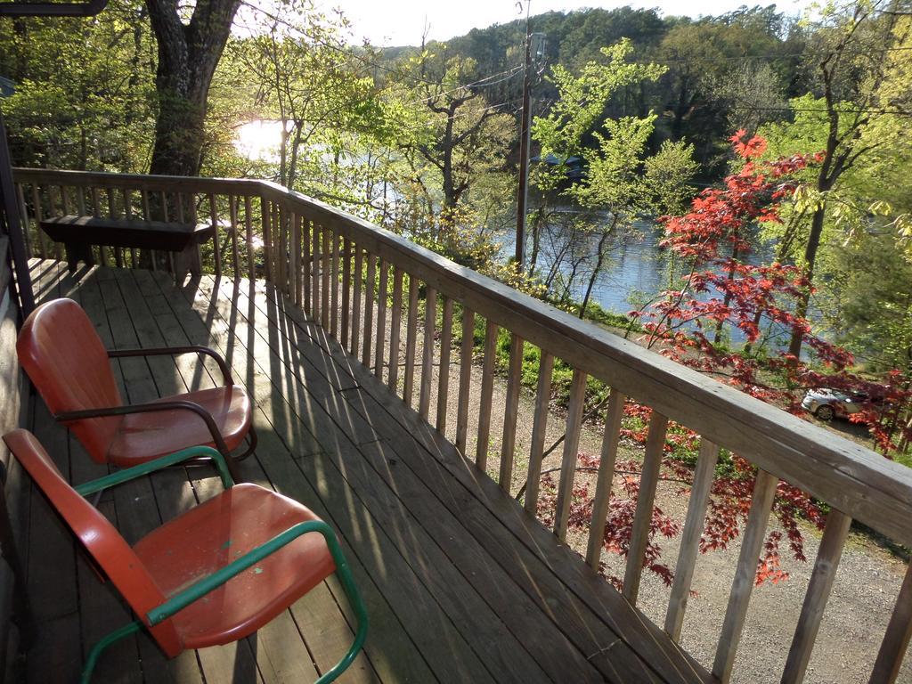 Lake Lucerne Treehouse Villa Eureka Springs Eksteriør billede