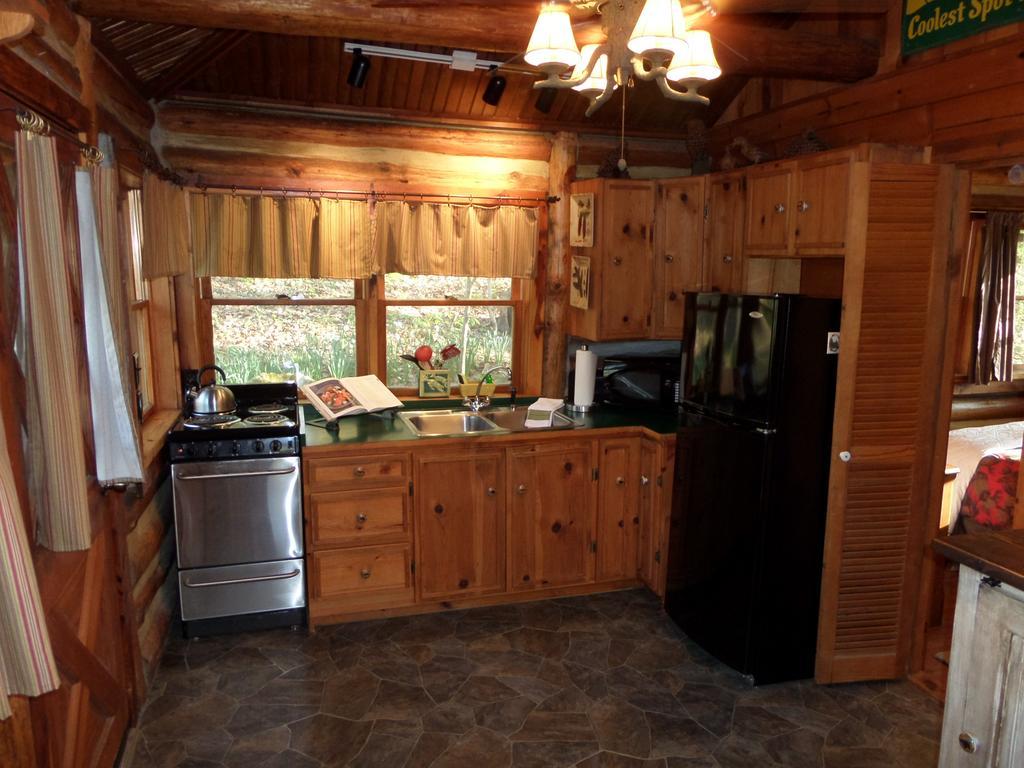 Lake Lucerne Treehouse Villa Eureka Springs Eksteriør billede